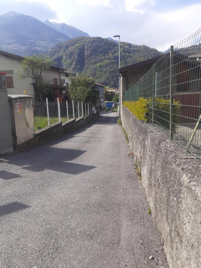 B&B Daniela Darfo Boario Terme Exterior photo